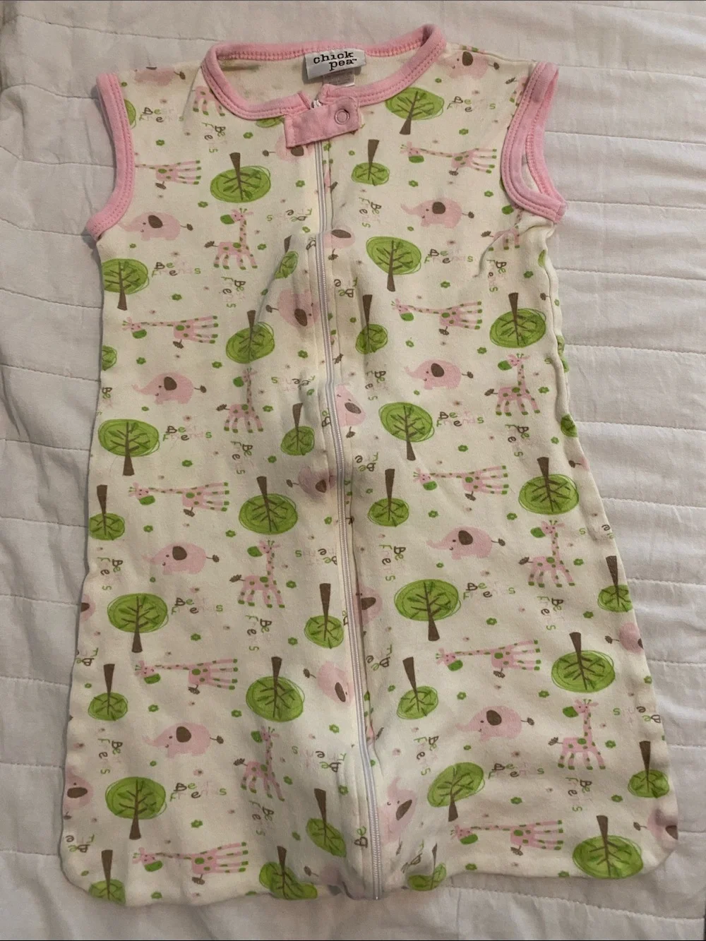 chick pea Cream Sleeveless Zip Sleep Sack with Pink & Green Giraffe Print
